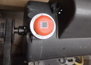 Phantom sensor mounted on top of a motor housing (top-mount configuration).